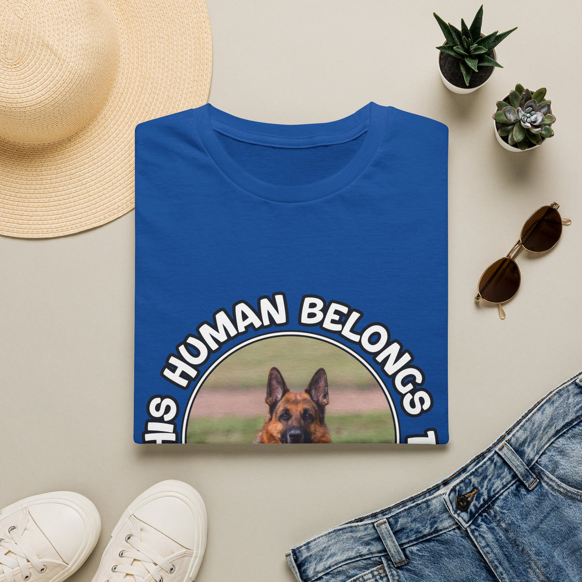 Personalized Graphic Tee – This Human Belongs To – Foto 8